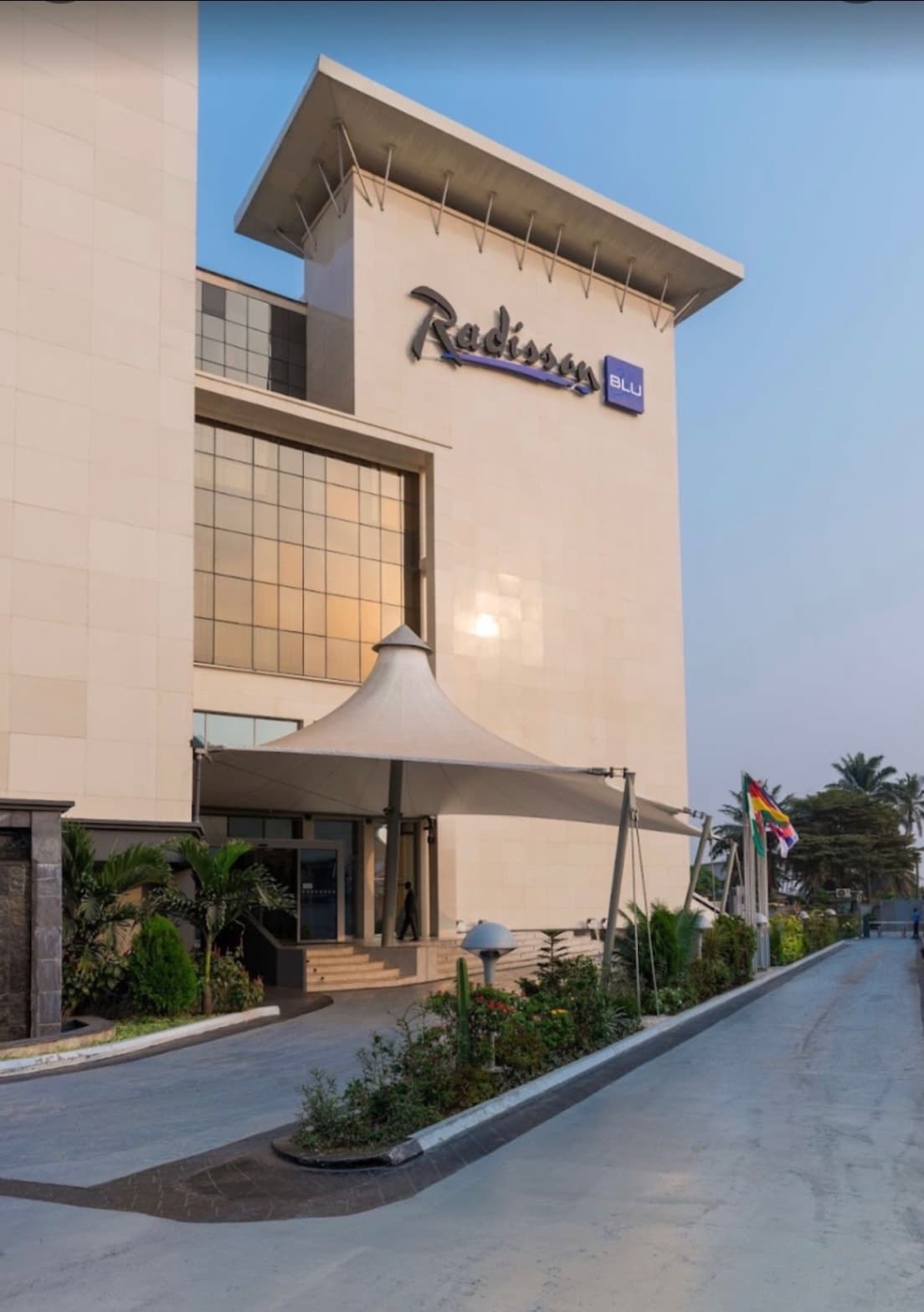 Raddison Blu - Main view